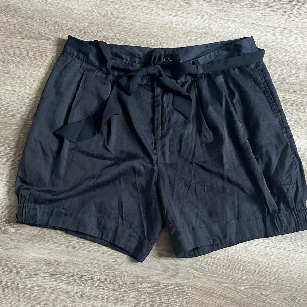 B+ab women’s shorts, navy blue size 40